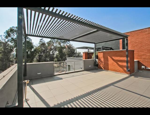 3 BEDROOM APARTMENT FOR SALE IN ABBOTSFORD